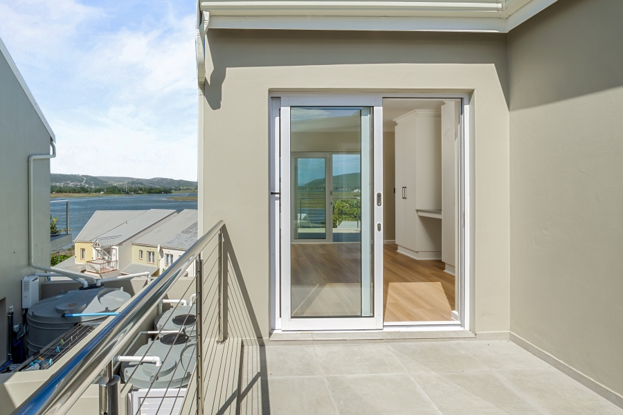 3 Bedroom Property for Sale in Costa Sarda Western Cape